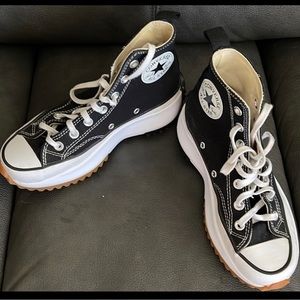 Converse run star hike shoes